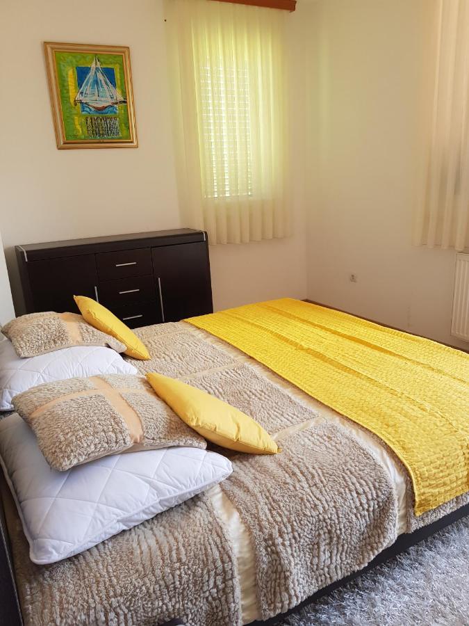 Rooms Leda Vrlika Luaran gambar