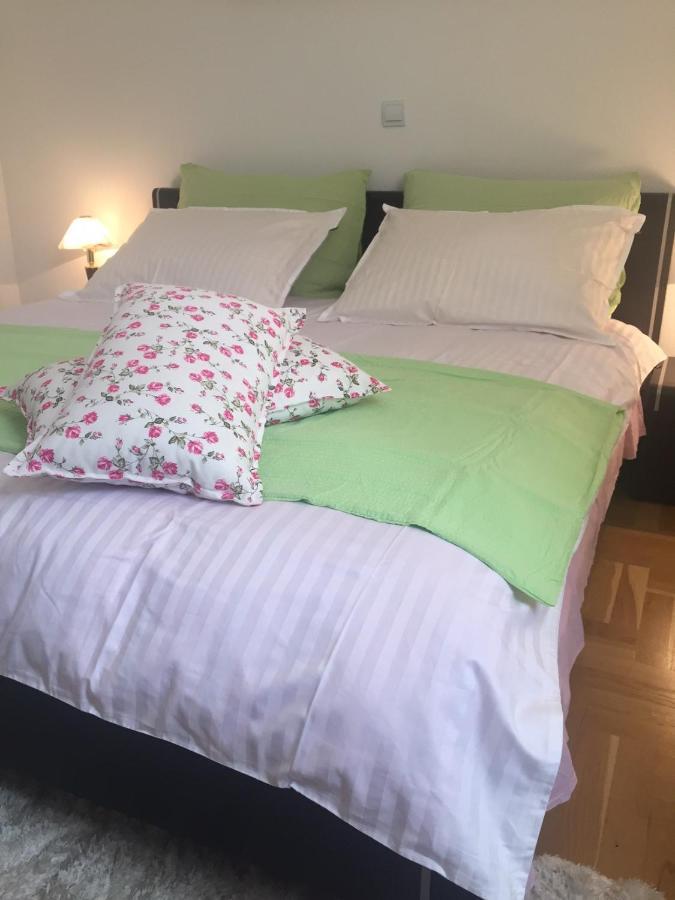 Rooms Leda Vrlika Luaran gambar