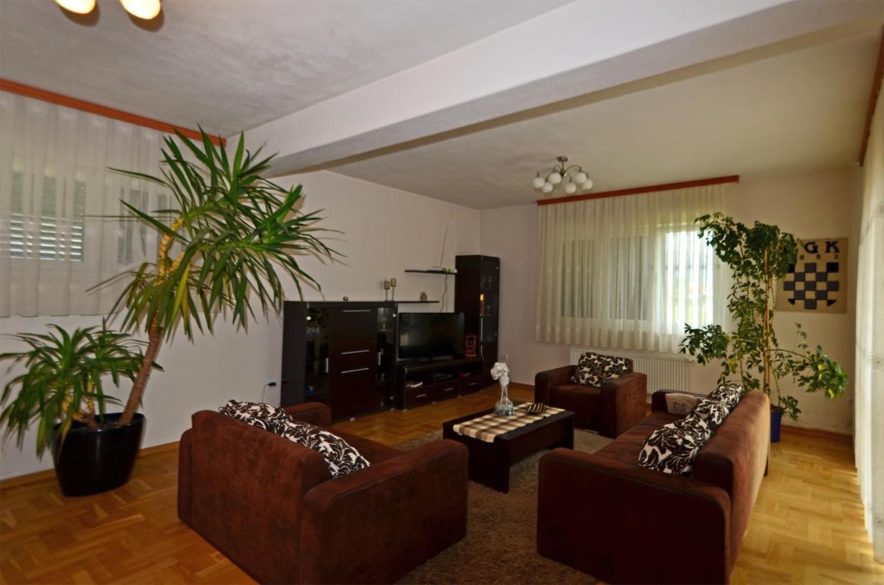 Rooms Leda Vrlika Luaran gambar
