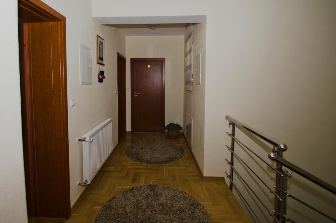 Rooms Leda Vrlika Luaran gambar